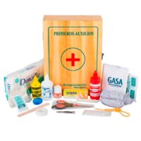 Kit de primeros auxilios con material médico esencial